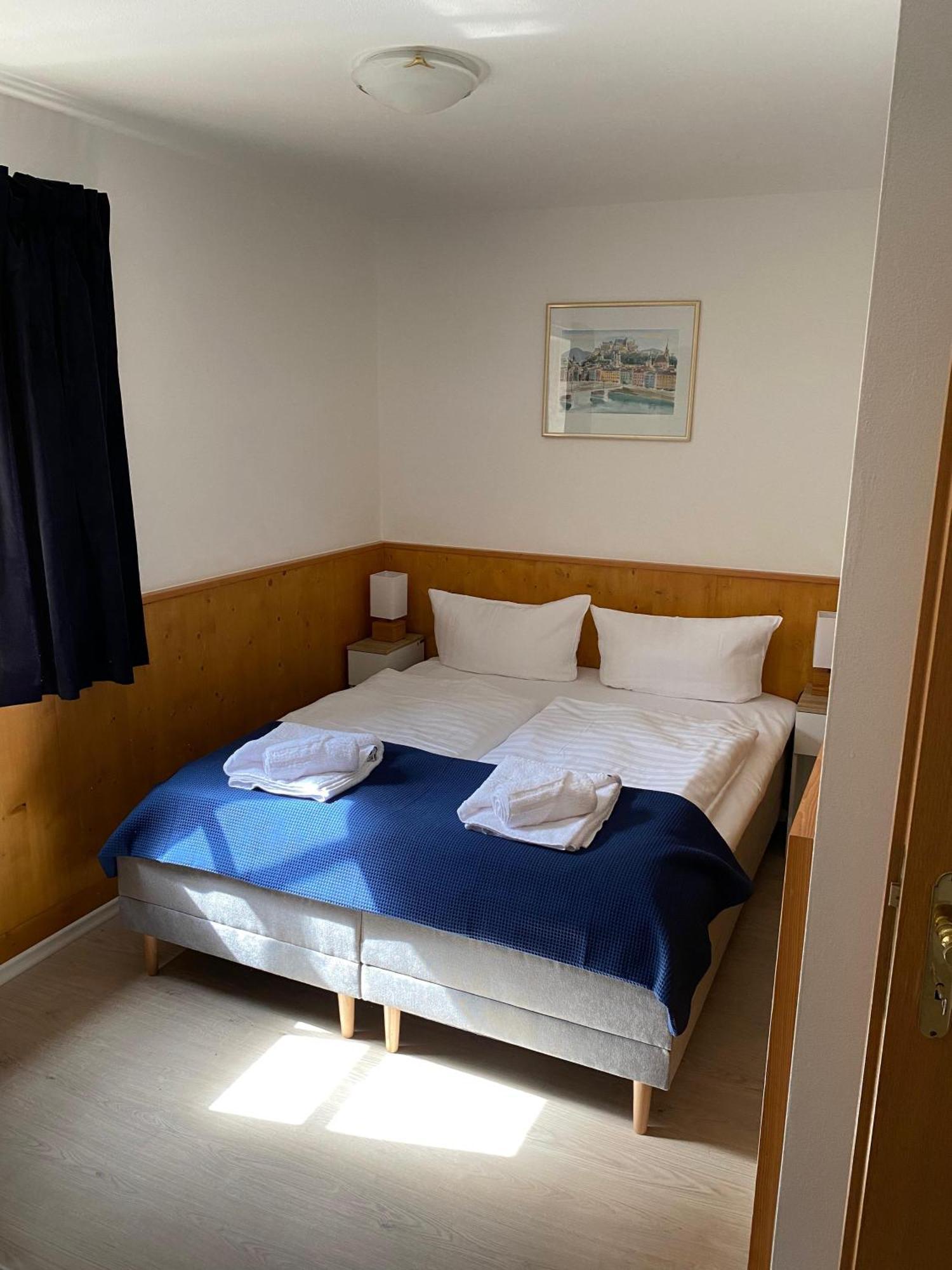 C4s Come4stay - Alpenblick Watzmann-kehlstein - Lage Im Berchtesgadener Land I Bis Zu 10 Personen I Grosse Terrasse Mit Blick Auf Berge I Smart Tv I Billiard I Wlan I Kostenloser Parkplatz Apartment *